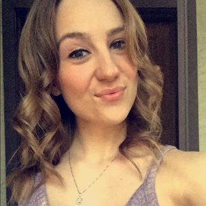 Meet your Posher, Victoria